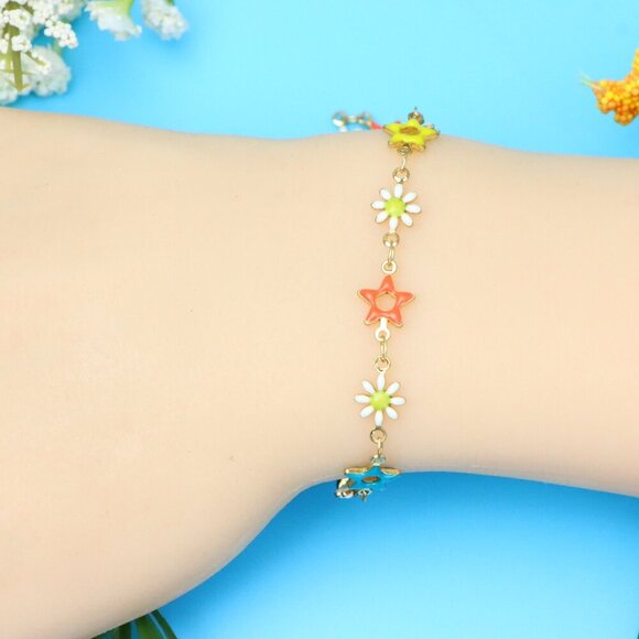 Chic & Stylish Bracelet – A Thoughtful Gift for Women and Girls, DYC1026 - Picture 3 of 7